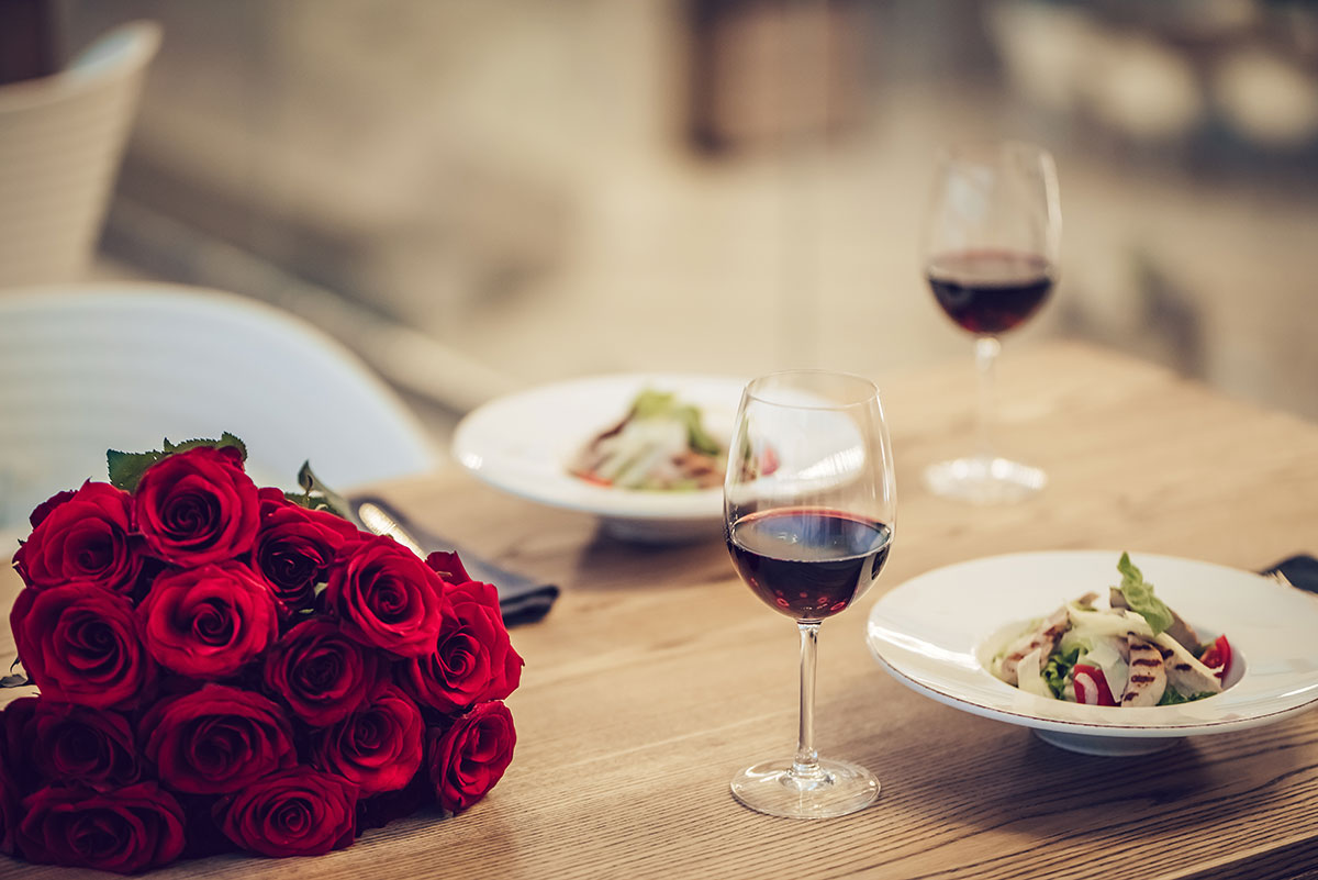 Valentine's Day Ideas in Charleston Holy City Hospitality